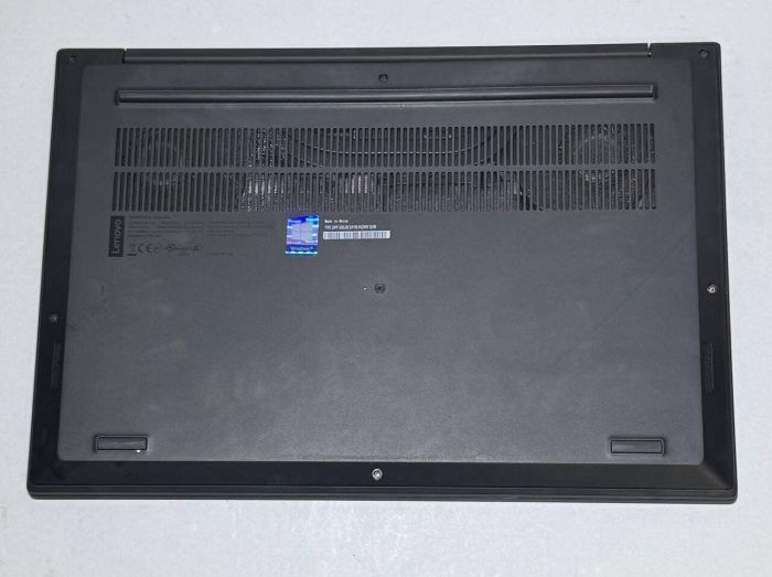 Ігровий ноутбук Lenovo ThinkPad X1 Extreme / 15.6" (1920x1080) IPS / Intel Core i7-8750H (6 (12) ядер по 2,2 - 4,1 ГГц) / 32 ГБ DDR4 / 512 ГБ SSD / nVidia GeForce GTX 1050 Ti Max-Q, 4 ГБ GDDR5, 128-біт / WebCam б/в - зображення 3