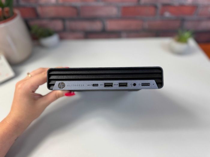 Неттоп HP EliteDesk 805 G6 Desktop Mini PC USFF / AMD Ryzen 5 Pro 4650G (6 (12) ядер по 3.7 - 4.2 GHz) / 16 GB DDR4 / 256 GB SSD M.2 / AMD Radeon Graphics / Windows 11 Pro б/в - зображення 3
