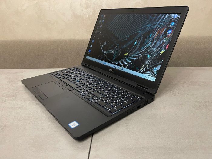 Ноутбук Dell Latitude 5590 / 15.6" (1920x1080) IPS / Intel Core i5-8350U (4 (8) ядра по 1.7 - 3.6 GHz) / 16 GB DDR4 / 256 GB SSD / Intel UHD Graphics 620 / WebCam б/в - изображение 6