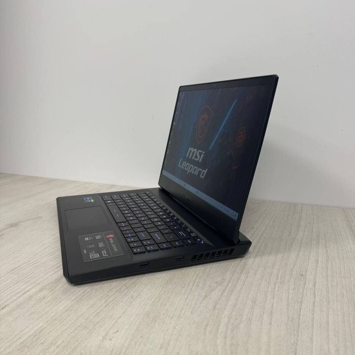 Ігровий ноутбук Б-класу MSI GP66 Leopard 11UH / 15.6" (1920x1080) IPS / Intel Core i7-11800H (8 (16) ядер по 1.9 - 4.6 GHz) / 16 GB DDR4 / 256 GB SSD / nVidia GeForce RTX 3080, 8 GB GDDR6, 256-bit / WebCam б/в - зображення 7