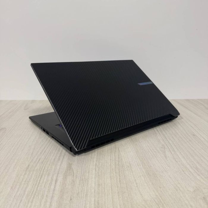 Ігровий ноутбук Gigabyte Aero X16 1VH / 16" (2560x1600) IPS / AMD Ryzen Al 7 350 (8 (16) ядер по 2,0 - 5,0 ГГц) / 32 ГБ DDR5 / 1000 ГБ SSD / nVidia GeForce RTX 5060, 8 ГБ GDDR7, 128-біт / WebCam б/в - зображення 6