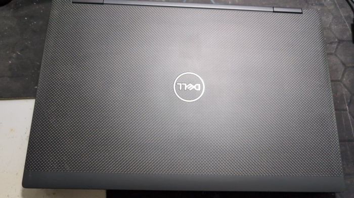 Мобільна робоча станція Dell Precision 7540 / 15,6" (1920x1080) IPS / Intel Core i5-9400H (4 (8) ядра по 2,5 - 4,3 ГГц) / 16 ГБ DDR4 / 480 ГБ SSD / nVidia Quadro T2000, 4 ГБ GDDR5, 128-біт б/в - зображення 6