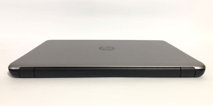 Ноутбук HP 250 G5 Silver / 15.6" (1920x1080) TN / Intel Core i5-6200U (2 (4) ядра по 2.3 - 2.8 GHz) / 8 GB DDR3 / 256 GB SSD / Intel HD Graphics 520 / WebCam / DVD-ROM / Win 10 Pro б/в - зображення 3