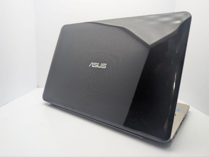 Ноутбук Asus A555L / 15.6" (1600x900) TN / Intel Core i3-4010U (2 (4) ядра по 1.7 GHz) / 8 GB DDR3 / 120 GB SSD / nVidia GeForce 820M, 2 GB GDDR3, 64-bit / WebCam / DVD-ROM б/в - зображення 8