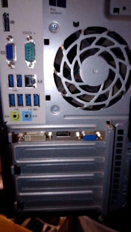 Комплект ПК: комп'ютер HP EliteDesk 800 G2 Tower / Intel Core i5-6500 (4 ядра по 3,2 - 3,6 ГГц) / 16 ГБ DDR4 / 240 ГБ SSD / nVidia GeForce GT 740, 4 ГБ GDDR3, 128-біт / Windows 11 Pro + Монітор Б-клас Acer B243HL / 24" (1920x1080) TN б/в - зображення 6