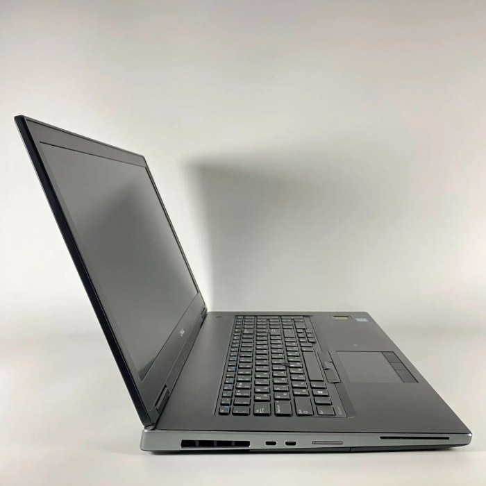 Ноутбук робоча станція Dell Precision 7730 / 17,3" (1920x1080) IPS / Intel Core i5-8400H (4 (8) ядра по 2,5 - 4,2 ГГц) / 16 ГБ DDR4 / 512 ГБ SSD / nVidia Quadro P3200, 6 ГБ GDDR5, 192-біт / Відбиток пальця / HDMI б/в - зображення 4
