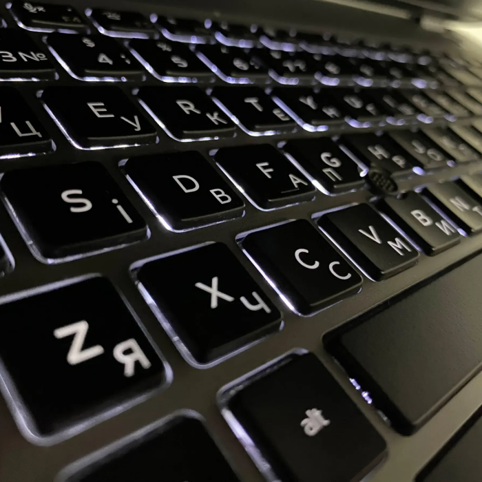 Ультрабук Б-клас Dell Latitude 5511 / 15.6" (1920x1080) IPS / Intel Core i5-10400H (4 (8) ядра по 2.6 - 4.6 GHz) / 16 GB DDR4 / 512 GB SSD / nVidia GeForce MX250, 2 GB GDDR5, 64-bit / TouchID / WebCam б/в - зображення 8