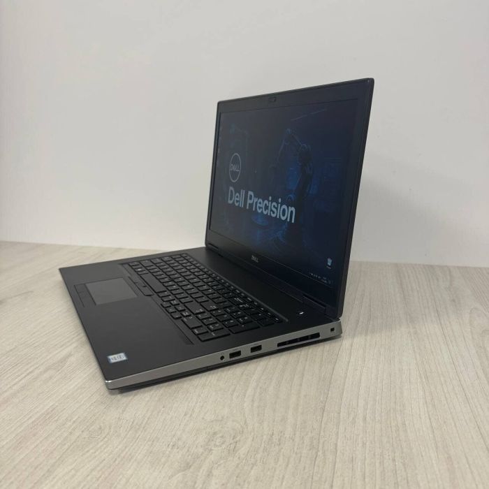 Ноутбук Б-клас Dell Precision 7740 / 17.3" (1920x1080) IPS / Intel Xeon E-2276M (6 (12) ядер по 2.8 - 4.7 GHz) / 32 GB DDR4 / 256 GB SSD / Intel UHD Graphics / WebCam б/в - зображення 5