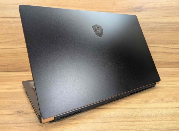 Ігровий ноутбук Б-класу MSI MS-17G3 / 17.3" (1920x1080) IPS / Intel Core i7-10875H (8 (16) ядер по 2.3 - 5.1 GHz) / 16 GB DDR4 / 512 GB SSD / nVidia GeForce RTX 2060, 6 GB GDDR6, 192-bit / WebCam / Windows 10 б/в - зображення 9