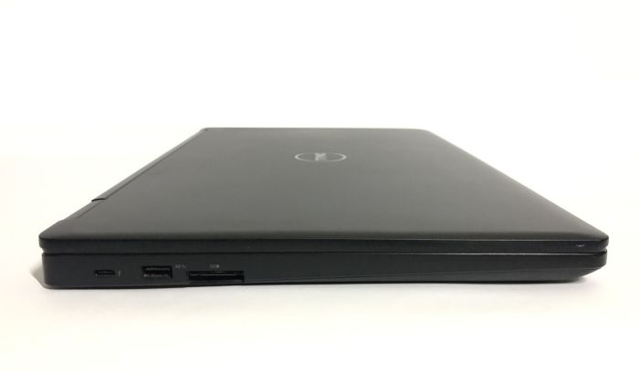 Ігровий ноутбук Б-класу Dell Latitude 5580 / 15,6" (1920x1080) IPS / Intel Core i7-7820HQ (4 (8) ядра по 2,9 - 3,9 ГГц) / 8 ГБ DDR4 / 256 ГБ SSD / nVidia GeForce 940MX, 2 ГБ GDDR5, 64-біт / WebCam / Win 11 Pro б/в - зображення 4