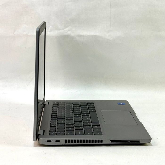 Ультрабук Б-клас Dell Latitude 5420 / 14" (1920x1080) IPS / Intel Core i5-1135G7 (4 (8) ядра по 2.4 - 4.2 GHz) / 16 GB DDR4 / 256 GB SSD / Intel Iris Xe Graphics / WebCam / Windows 11 Pro б/в - зображення 5