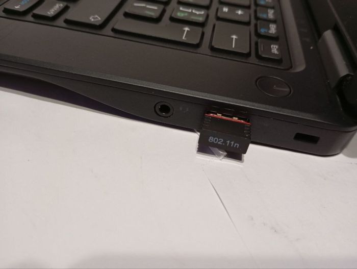 Ультрабук Б-клас Dell Latitude E7450 / 14" (1920x1080) TN / Intel Core i5-5200U (2 (4) ядра по 2.2 - 2.7 GHz) / 8 GB DDR3 / 500 GB HDD / Intel HD Graphics 5500 / WebCam / Wi-Fi б/в - зображення 10