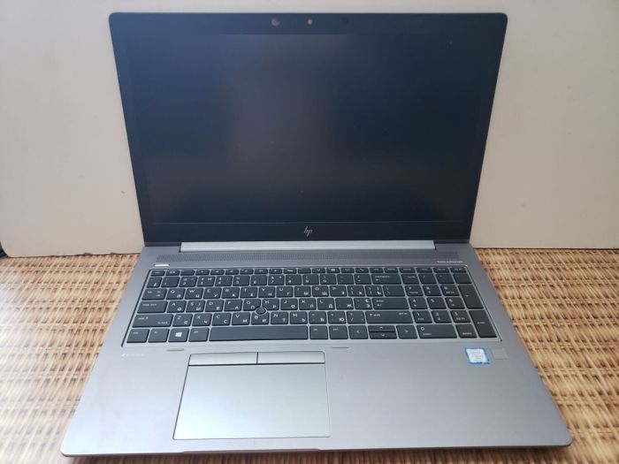 Мобільна робоча станція Б-класу HP ZBook 15u G6 / 15,6" (1920x1080) IPS / Intel Core i7-8665U (4 (8) ядра по 1.9 - 4.8 GHz) / 16 GB DDR4 / 512 GB SSD / AMD Radeon Pro WX 3200, 4 GB GDDR5, 128-bit / WebCam б/в - зображення 2