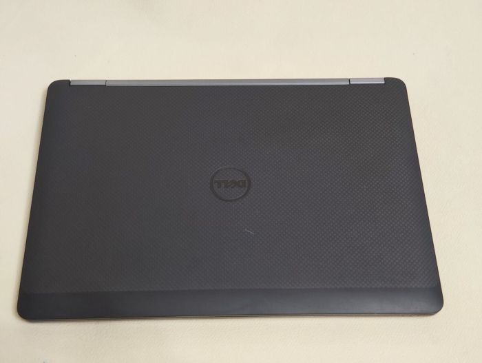 Ультрабук Dell Latitude E7470 / 14" (2560x1440) IPS Touch / Intel Core i5-6200U (2 (4) ядра по 2.3 - 2.8 GHz) / 8 GB DDR4 / 256 GB SSD / Intel HD Graphics 520 / WebCam б/в - зображення 7