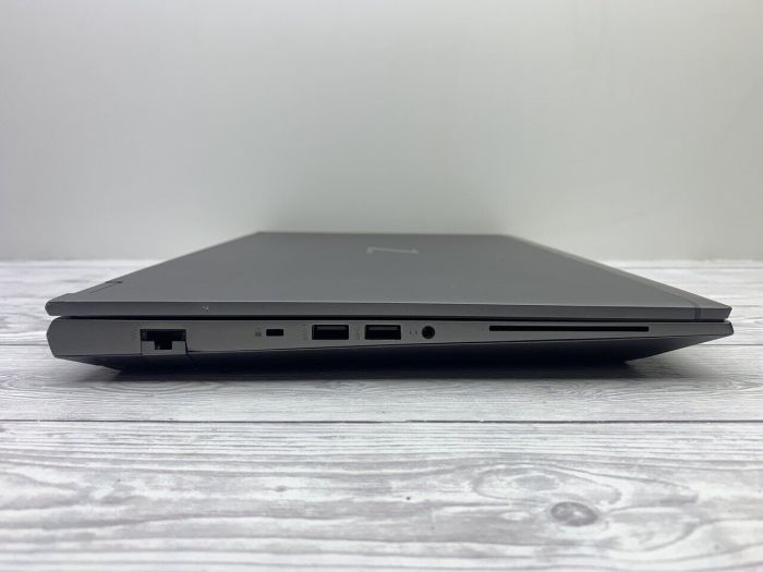 Мобільна робоча станція Б-класу HP ZBook Fury 15 G8 / 15,6" (1920x1080) IPS / Intel Core i7-11850H (8 (16) ядер по 2.1 - 4.8 GHz) / 32 GB DDR4 / 512 GB SSD M.2 / nVidia Quadro T1200, 4 GB GDDR6, 128-bit / WebCam б/в - зображення 4