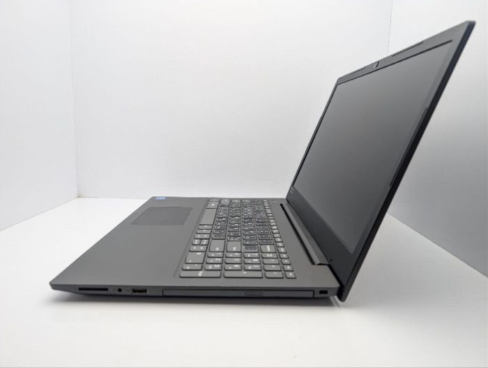 Ноутбук Lenovo V130-15IGM / 15.6" (1366x768) TN / Intel Celeron N4000 (2 ядра по 1.1 - 2.6 GHz) / 8 GB DDR4 / 120 GB SSD / Intel UHD Graphics 600 / WebCam / DVD-ROM б/в - зображення 5