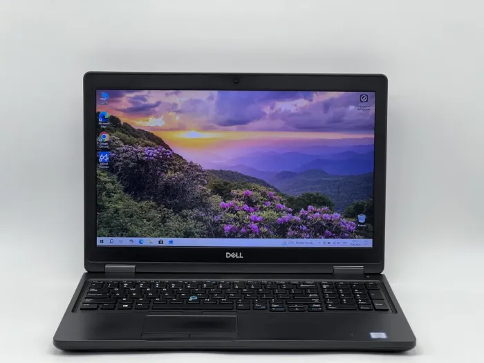 Ноутбук Dell Latitude 5590, i5-7300U, 8 GB, 120 GB, Intel HD Graphics 620, 1366x768, TN [SH2605903] БУ - зображення 1