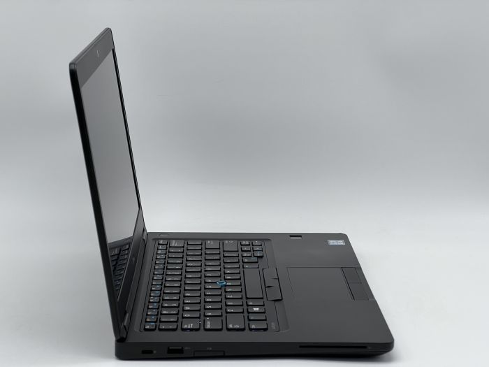 Ноутбук Dell Latitude 5480, i5-6300U, 8 GB, 240 GB, Intel HD Graphics 520, 1920x1080, IPS [SH26031318] БУ - изображение 2