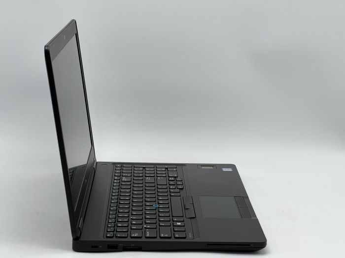 Ноутбук Dell Latitude 5580, i5-6300U, 8 GB, 120 GB, Intel HD Graphics 520, 1366x768, TN [SH2606255] БУ - изображение 2