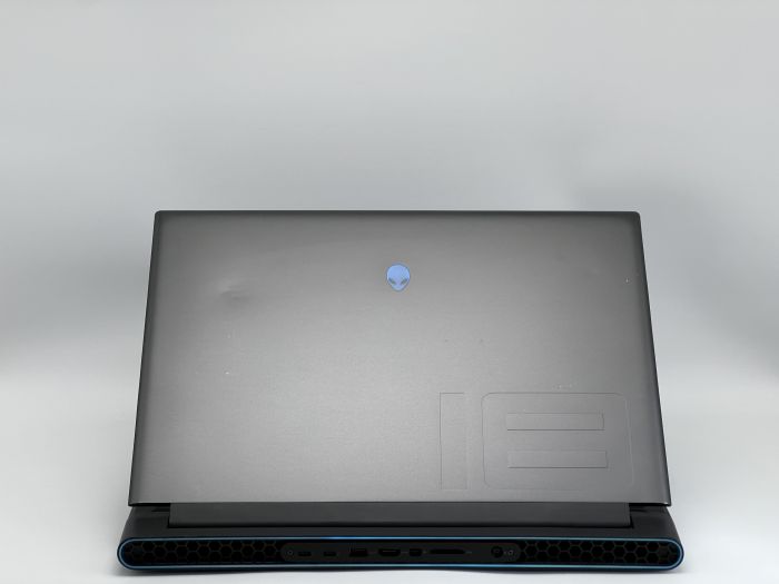 Ноутбук Dell Alienware m18 r1, i7-13700HX, 32 GB, 2048 GB, NVIDIA GeForce RTX 4070, 1920x1200, IPS [IS2511175] БУ - изображение 4