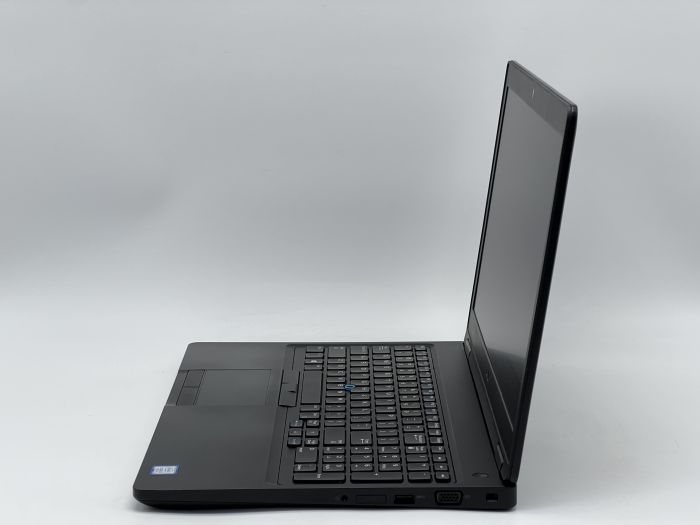 Ноутбук Dell Latitude 5590, i5-7300U, 8 GB, 120 GB, Intel HD Graphics 620, 1366x768, TN [SH26051057] БУ - изображение 3