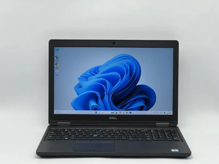 Ноутбук Dell Latitude 5590, i5-8350U, 16 GB, 240 GB, Intel UHD Graphics 620, 1920x1080, IPS [SH2604578] БУ - зображення 1