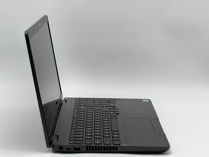 Ноутбук Dell Precision 3541, i5-9400H, 16 GB, 240 GB, Intel UHD Graphics 630, 1920x1080, IPS [SH2504491] БУ - зображення 2