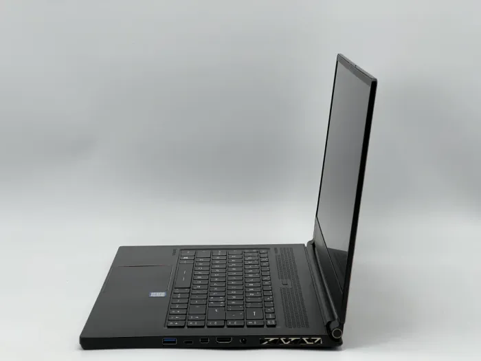 Ноутбук MSI GS65 Stealth Thin 8RE-033NE, i7-8750H, 16 GB, 960 GB, NVIDIA GeForce GTX 1060, 1920x1080, IPS [NS25032021] БУ - зображення 3