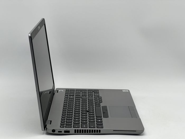 Ноутбук Dell Precision 3550, i5-10310U, 16 GB, 240 GB, Intel UHD Graphics, 1366x768, TN [SH2610214] БУ - изображение 2