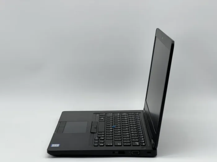 Ноутбук Dell Latitude 5480, i7-6600U, 16 GB, 480 GB, NVIDIA GeForce 930 MX, 1366x768, TN [SH26031374] БУ - зображення 3