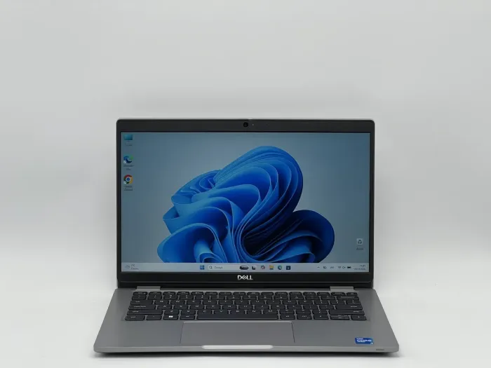 Ноутбук Dell Latitude 5320, i7-1145G7, 16 GB, 240 GB, Intel Iris Xe Graphics, 1920x1080, IPS [SH26031376] БУ - зображення 1