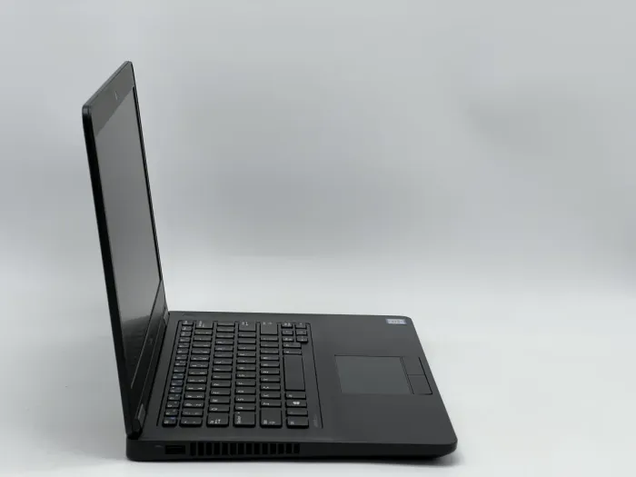 Ноутбук Dell Latitude E5470, i5-6300U, 8 GB, 240 GB, Intel HD Graphics 520, 1366x768, TN [SH26051109] БУ - зображення 2