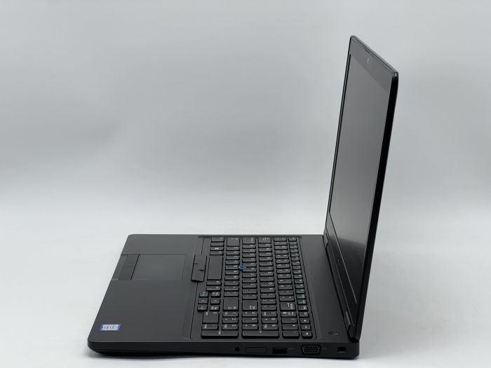 Ноутбук Dell Latitude 5590, i5-7300U, 8 GB, 120 GB, Intel HD Graphics 620, 1366x768, TN [SH2606964] БУ - изображение 3