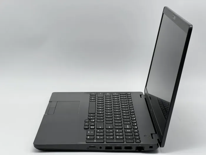 Ноутбук Dell Precision 3541, i5-9400H, 16 GB, 240 GB, Intel UHD Graphics 630, 1920x1080, IPS [SH2505627] БУ - изображение 3