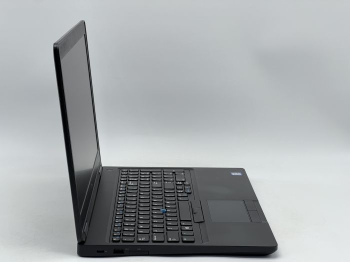 Ноутбук Dell Latitude 5590, i5-7300U, 16 GB, 240 GB, Intel HD Graphics 620, 1366x768, IPS [SH2607332] БУ - изображение 2