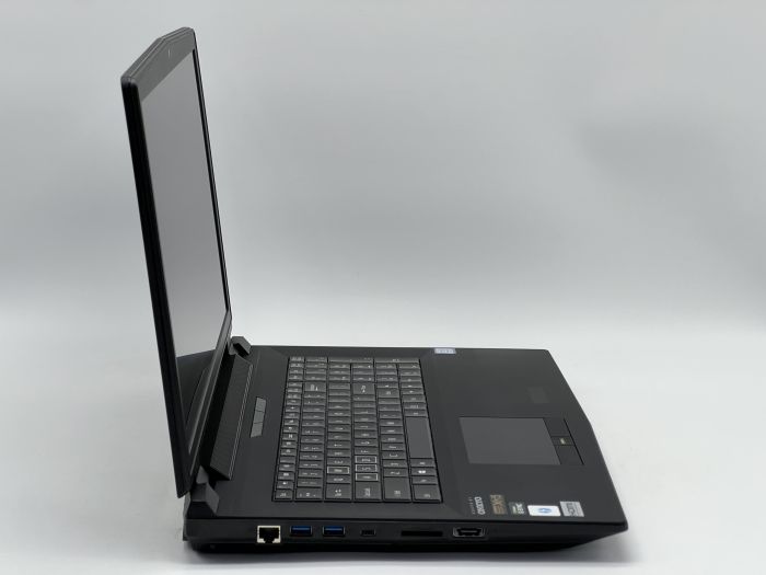 Ноутбук Sager X95 P770DM, i7-6700K, 16 GB, 120 GB, NVIDIA GeForce GTX 980M, 1000 GB, 1920x1080, IPS [SH26041031] БУ - изображение 2