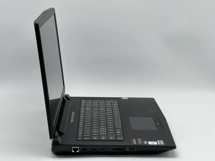 Ноутбук Sager X95 P770DM, i7-6700K, 16 GB, 120 GB, NVIDIA GeForce GTX 980M, 1000 GB, 1920x1080, IPS [SH26041031] БУ - зображення 2