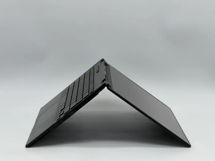 Ноутбук Asus Rog Flow X13 GV301QH-XS98-B\ NVIDIA GeForce RTX 3080 16GB, AMD Ryzen 9 5980HS, 32 GB, 960 GB, NVIDIA GeForce GTX 1650 Max - Q Design, 3840x2400, IPS [TI2607301] БУ - зображення 5