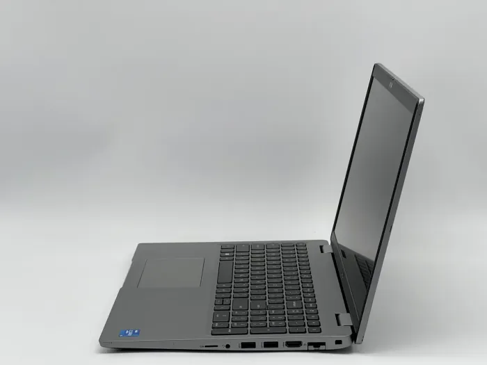 Ноутбук Dell Latitude 5520, i5-1145G7, 16 GB, 240 GB, Intel Iris Xe Graphics, 1920x1080, IPS [SH2604162] БУ - зображення 3