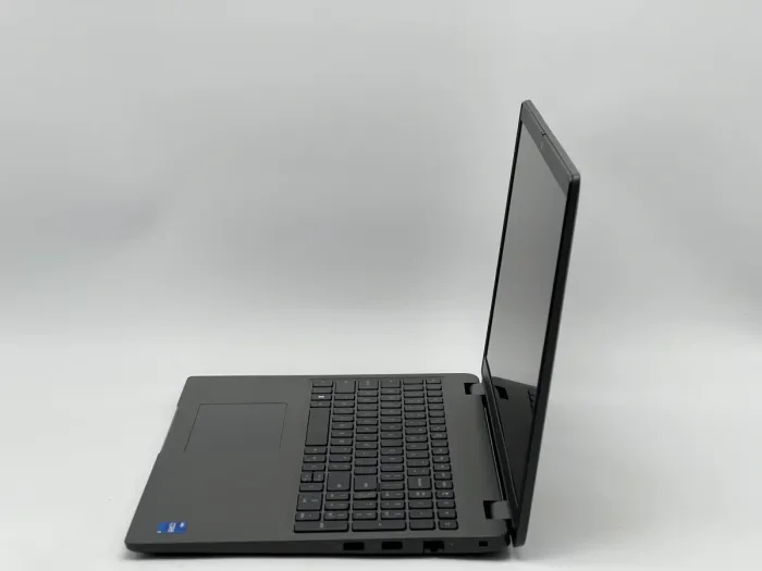 Ноутбук Dell Latitude 3540, i5-1335U, 16 GB, 240 GB, Intel UHD Graphics, 1920x1080, IPS [SH26051030] БУ - зображення 3