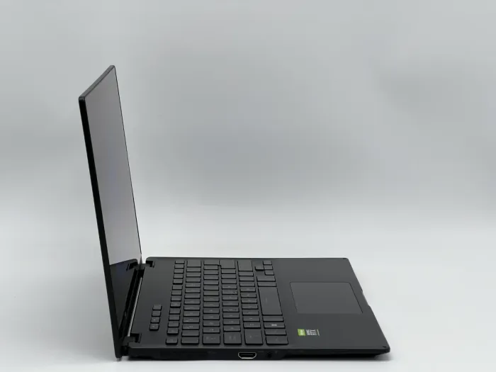 Ноутбук Asus ROG Flow X13 GV301RE-X13.R93050T, AMD Ryzen 7 6800HS, 16 GB, 960 GB, NVIDIA GeForce RTX 3050 Ti, 1920x1080, IPS [SH2507705] БУ - зображення 2