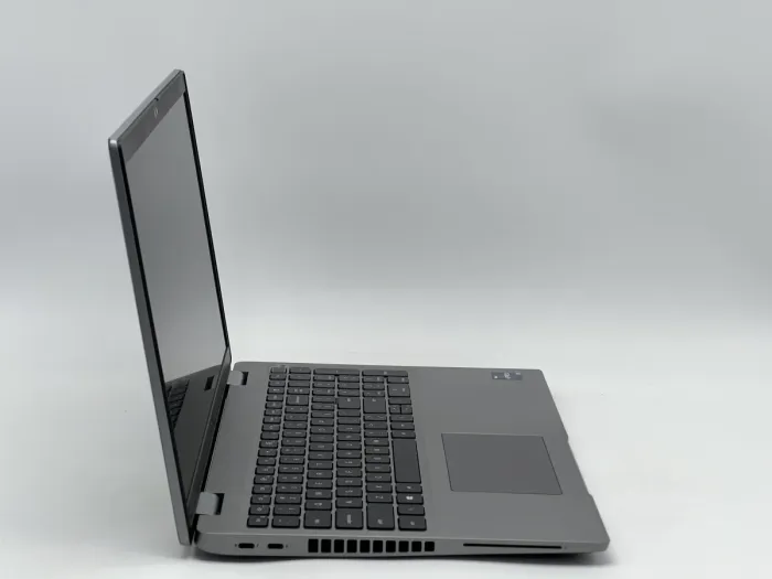 Ноутбук Dell Latitude 5530, i5-1245U, 16 GB, 240 GB, Intel UHD Graphics, 1920x1080, IPS [SH2607286] БУ - зображення 1