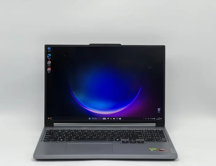 Ноутбук Lenovo Legion Slim 5 16AHPS, AMD Ryzen 7 8845HS, 16 GB, 960 GB, NVIDIA GeForce RTX 4070, 2560x1600, IPS [SH2603694] БУ - зображення 1