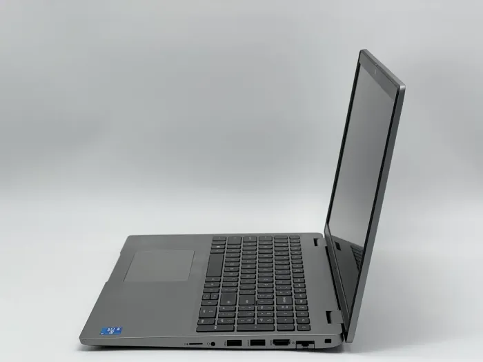 Ноутбук Dell Latitude 5520, i5-1145G7, 16 GB, 240 GB, Intel Iris Xe Graphics, 1920x1080, IPS [SH2601255] БУ - зображення 3