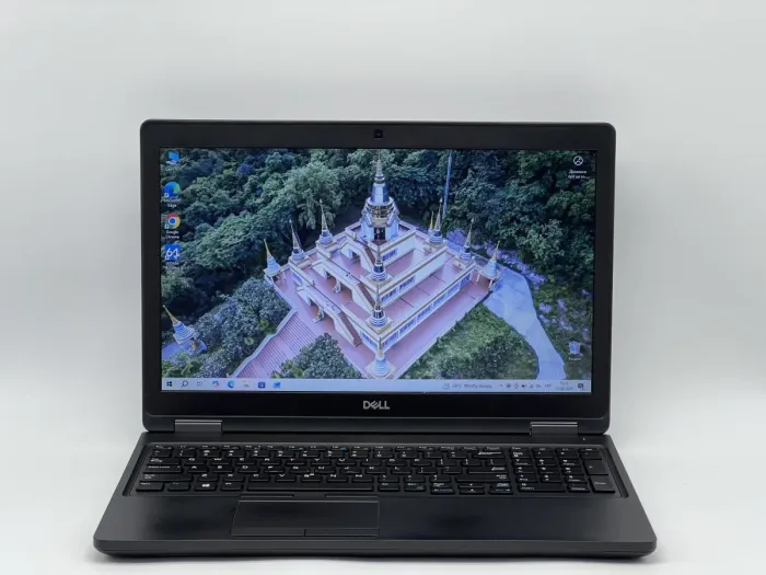Ноутбук Dell Latitude 5590, i5-7300U, 8 GB, 120 GB, Intel HD Graphics 620, 1366x768, TN [SH26061406] БУ - зображення 1