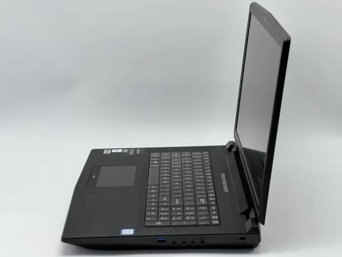 Ноутбук Sager X95 P770DM, i7-6700K, 16 GB, 120 GB, NVIDIA GeForce GTX 980M, 1000 GB, 1920x1080, IPS [SH26041031] БУ - зображення 3