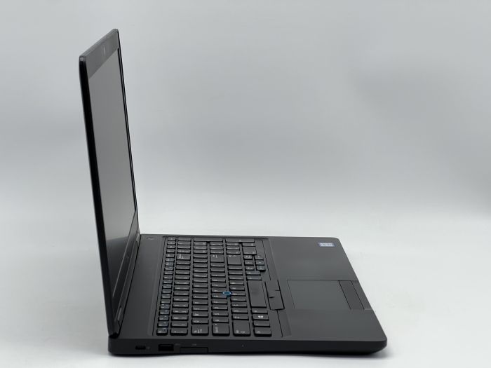 Ноутбук Dell Latitude 5590, i5-7300U, 8 GB, 120 GB, Intel HD Graphics 620, 1366x768, TN [SH2605877] БУ - изображение 2