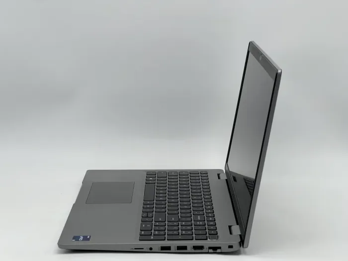 Ноутбук Dell Latitude 5530, i5-1245U, 16 GB, 240 GB, Intel UHD Graphics, 1920x1080, IPS [SH2607286] БУ - зображення 2