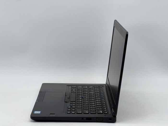 Ноутбук Dell Latitude 5480, i5-6300U, 8 GB, 120 GB, Intel HD Graphics 520, 1366x768, TN [DV2608244] БУ - изображение 3