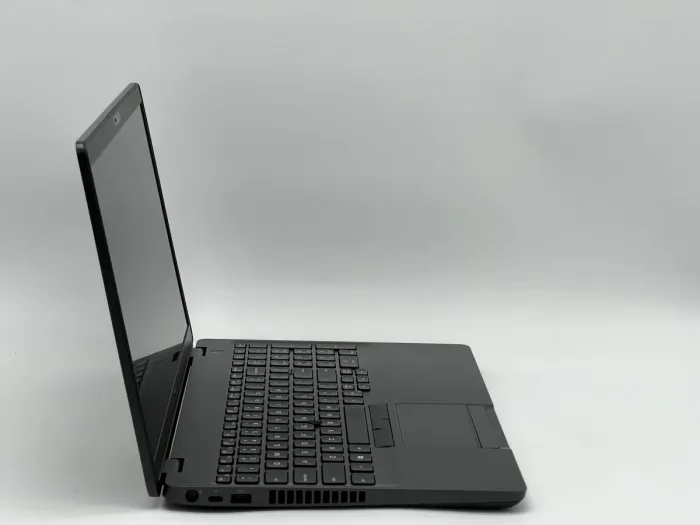Ноутбук Dell Latitude 5500, i5-8265U, 16 GB, 240 GB, Intel UHD 620, 1920x1080, IPS [SH2506236] БУ - зображення 2